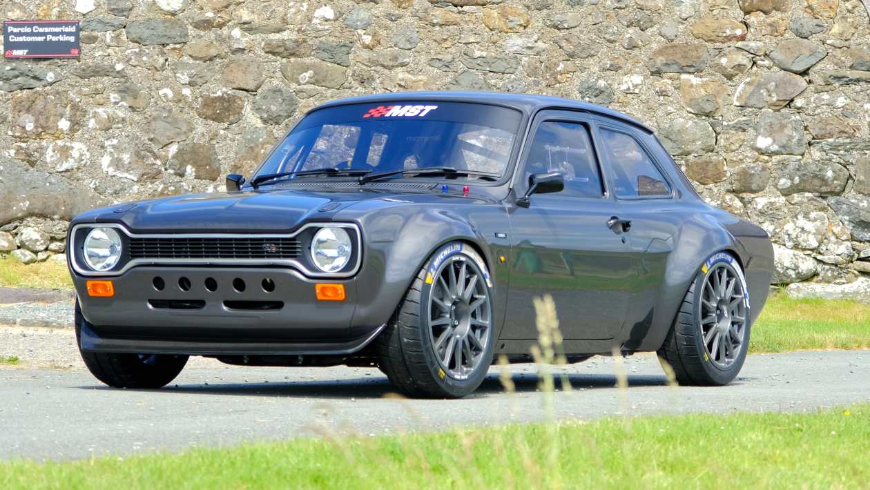 New MST Mk1 Evo turns the original Ford Escort into a rally monster